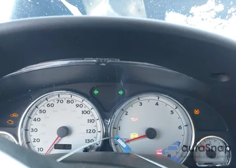 2006 Saturn Vue V6 z USA, uszkodzony, nr VIN 5GZCZ534X6S829880